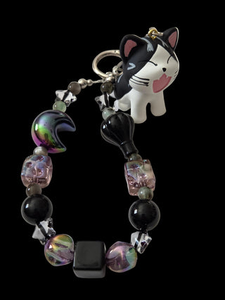Black white and silver 3d figures Keychains